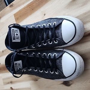 Converse All Star Mids